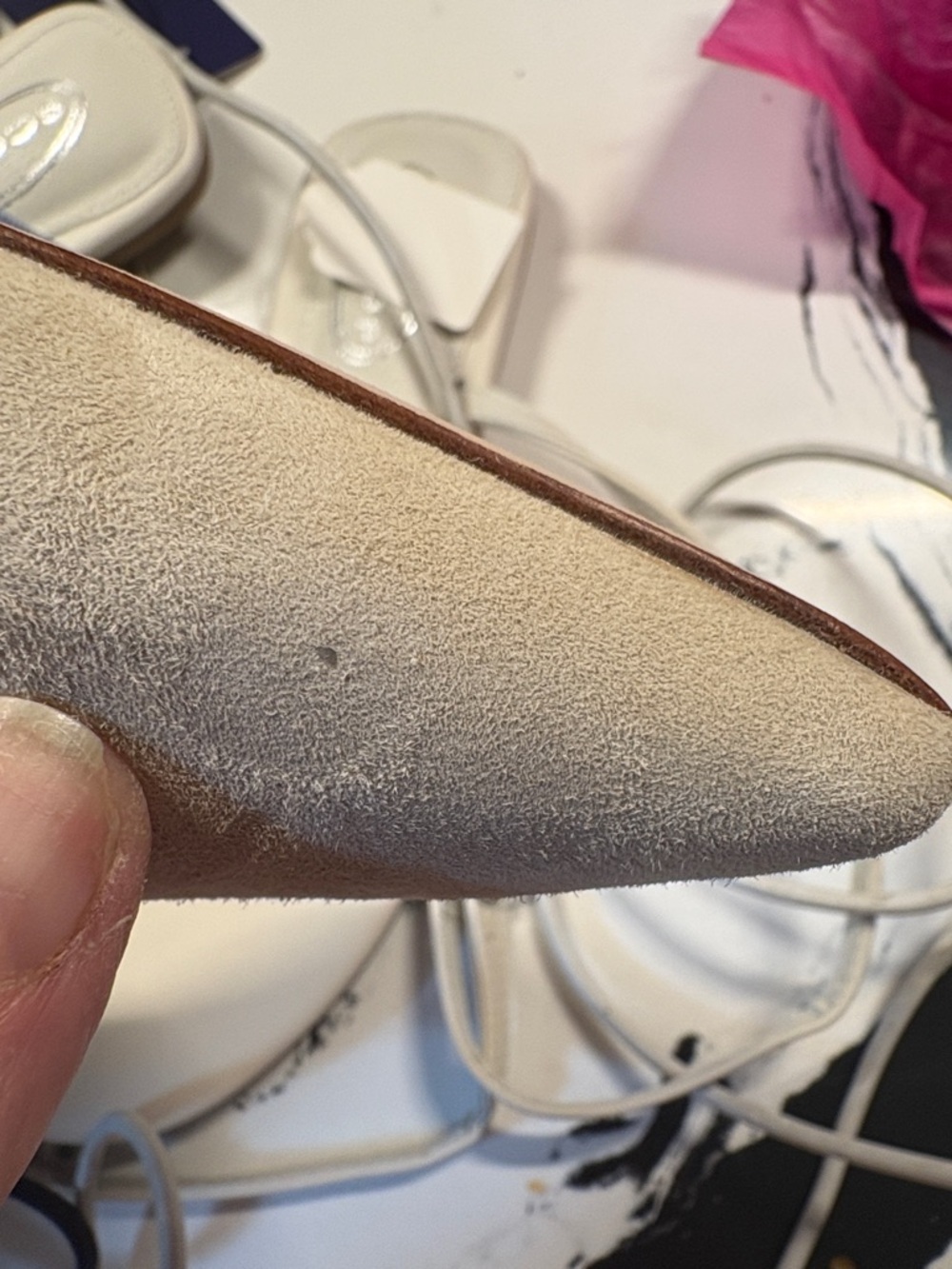 Ralph Lauren Beige Kidsuede Pointed Pump - Picture 5 of 7